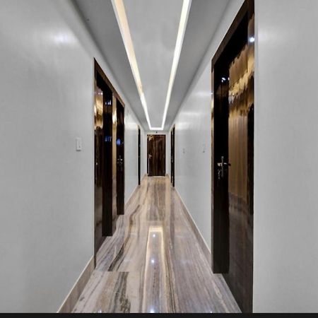 Om Guest House And Banquet Calcutta Extérieur photo